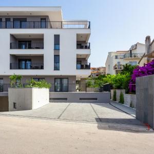 Villa Mare's 1
