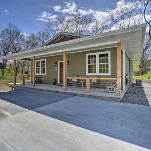 Modern Retreat with Deck Walk to White River!