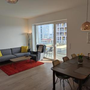 Riverside apartment by the Danube