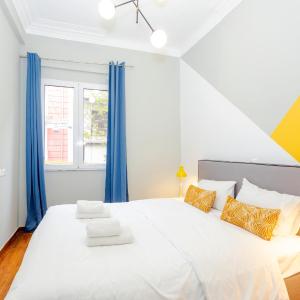 Acropolis Apartments