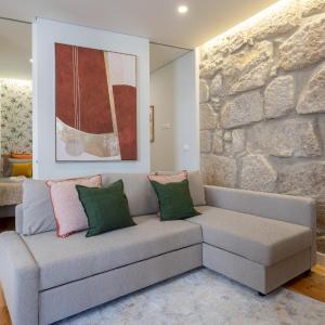 Host Wise - Enchanting Design Flat - Premium Location