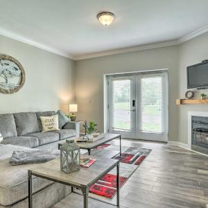 Community Pool Access! Dtwn Pigeon Forge Condo