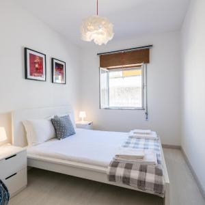 Lagos Classic by Homing