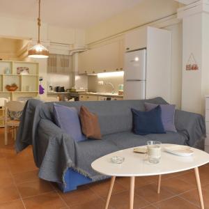 Nostos Apartment