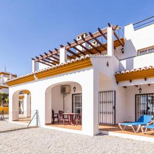 Amazing Apartment In Alcaucín