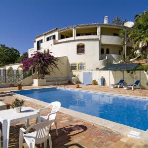 607 Villa Lorena