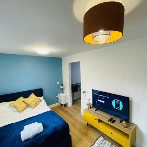 HAYDEN - KENILWORTH STUDIO FLAT 30 m2 - PRIVATE PARKING