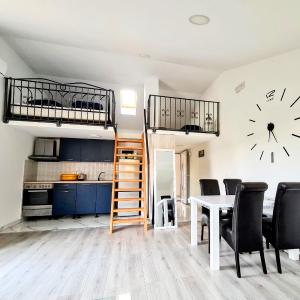 Apartment Madison
