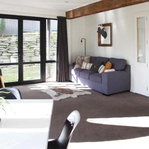 Sunny Lakeside Haven