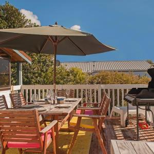 Perfect on Pleasant - Pauanui Holiday Home