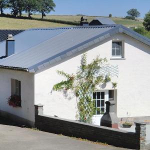 Amazing Home In Hachiville With Wifi