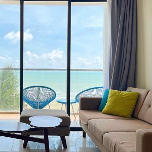 Tenang Retreat at Timurbay -Full Sea View-