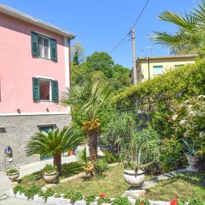 3 Bedroom Amazing Apartment In Genova