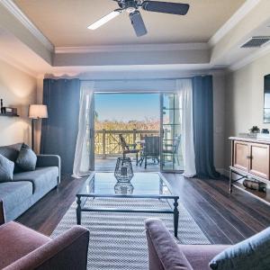 A DISNEY REUNION! Spacious And Spectacular, 5 Heated Pools, Sleeps 8, Overlooking Acres Of Views, LOW Rates!