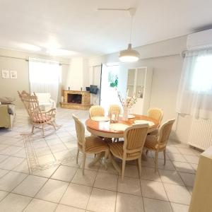 Galini apartment near sea, port and airport