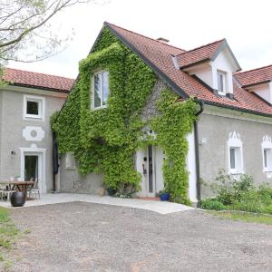 Ferienwohnungen Tinymoon