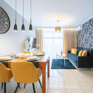 Apartament 55m2 - Darmowy Garaż - Klimatyzacja - Centrum - 24na7