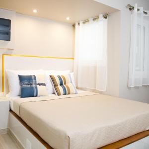 Praxitelis Luxury Apartments