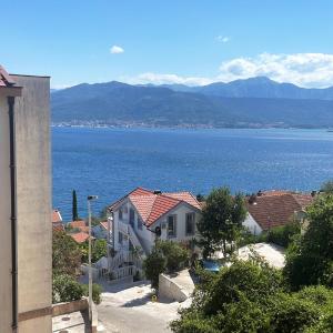 Sea View 1