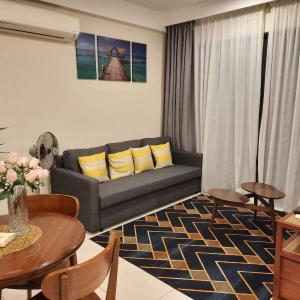 D'Zahra Suite Timurbay 2Bedroom & XLSofabed-Nonseaview