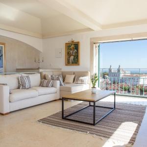 Penthouse Terrace 360º Lisbon View by LovelyStay