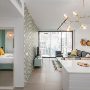 Hilton Beach Area- Perfect 1 BDR in a new building