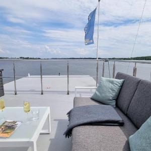 Hausboot Aava