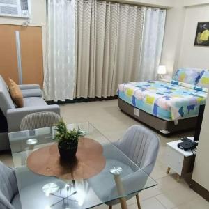 Two Palm Tree Villas close to Manila Airport - Terminal 3