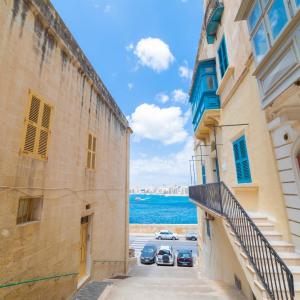 Central Valletta Townhouse-Hosted by Sweetstay