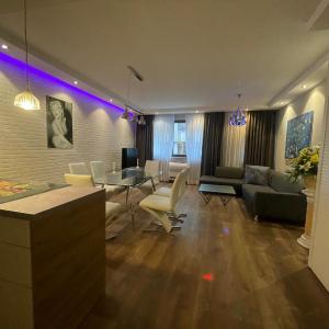 Luxury Apartments In Top City Center Varna 1