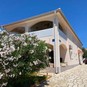 Apartments Strahija