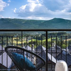 Słoneczny apartament z widokiem na góry