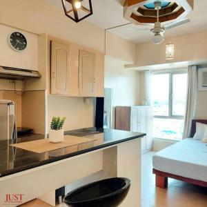 King Size Bed At the Heart Of the City