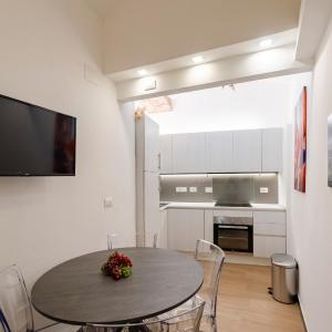 JOIVY Ideal Flat near Aquarium