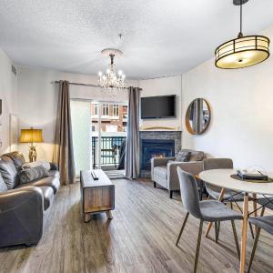 Newly renovated Blue Sky - Family Fun - 2 Bed -2 Bath