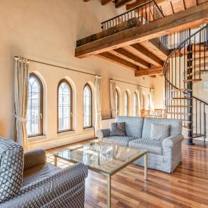 GuestHost - Molino Stucky Residence Suites