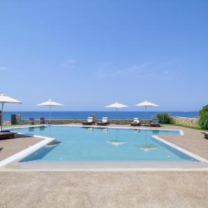 Callisto Seaside Homes & Suites