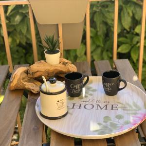 Iris 128: il terrazzino sul giardino