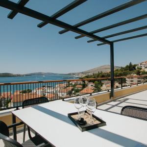 Oleander Urban Suites, high-speed internet, beach at 250, PET friendly