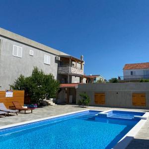 Apartmani Mia