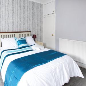 Crystal House 10min to Manchester City Centre ideal for work and leisure