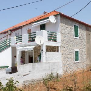 Apartments by the sea Kali, Ugljan - 8269