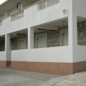 Apartment Gradac 11332a