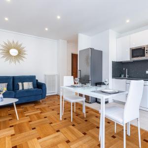 Quiet 1 Bdr Downtown Terrace AC & Parking