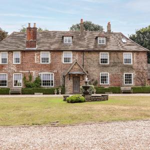 Solton Manor