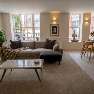 Pass the Keys Charming Central Apartment Steps from Nottingham's Best