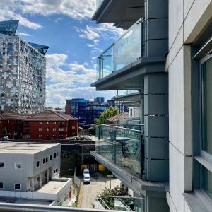 Holliday Street Apartments - One Bedroom - Stunning Balcony