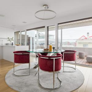 Modern 3BR with Terrace in Benfica by Host For Us
