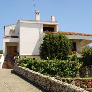 Apartments with parking space Punat, Krk - 5428