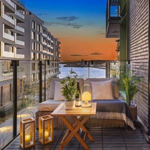 Bright & exclusive 1BR in Prime Location, located on water in Oslo center with see view to Oslo fjord
